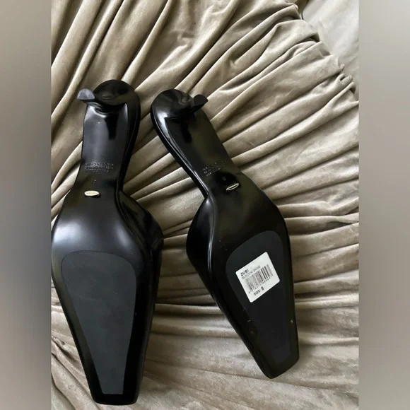 Tony Bianco Sleek Black Mules - Picture 8 of 8
